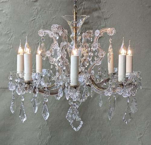 8 Light Maria Theresa Chandelier