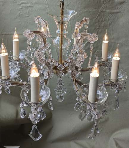 8 Light Maria Theresa Chandelier