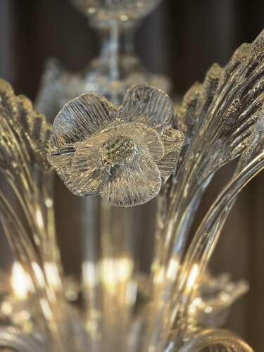 Elegant Venetian-Style Murano Glass Chandelier