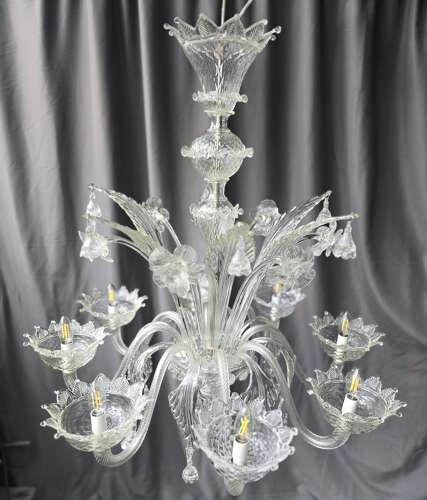 Elegant Venetian-Style Murano Glass Chandelier